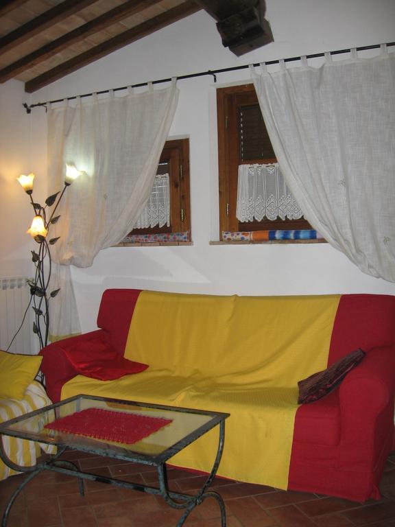 Hotel La Capanna Di Sovestro San Gimignano Exterior foto
